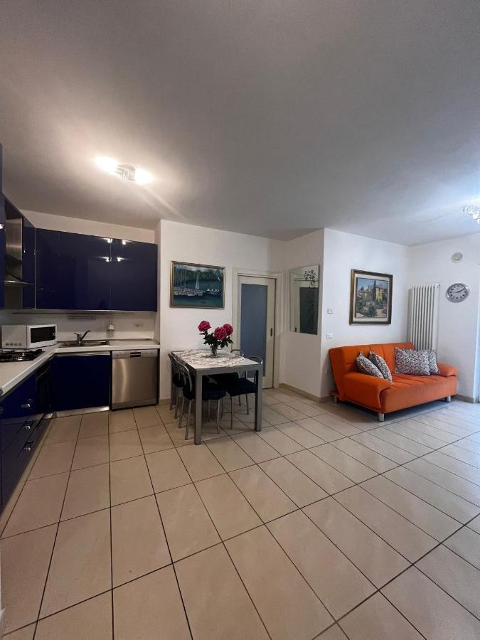 Garden & Pool Perugini Apartment Torbole Sul Garda Екстериор снимка